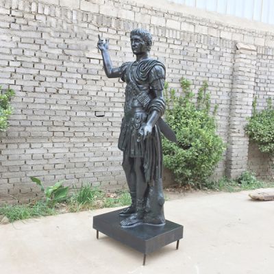 ?中西方雕塑有什么差異？