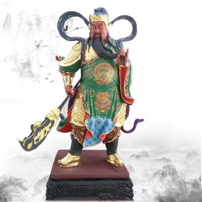 關(guān)帝老爺塑像有什么寓意？