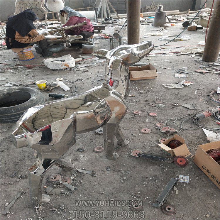 不銹鋼狗，鏡面動物擺件雕塑