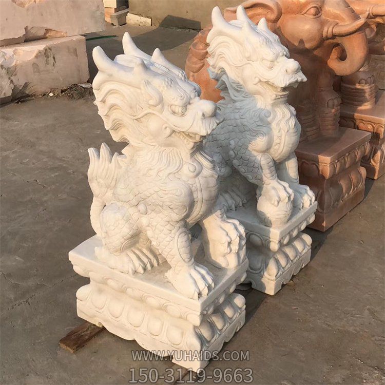 庭院門(mén)口大理石石雕麒麟雕塑