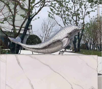 不銹鋼海豚景觀擺件，城市園林創(chuàng)意動(dòng)物擺件