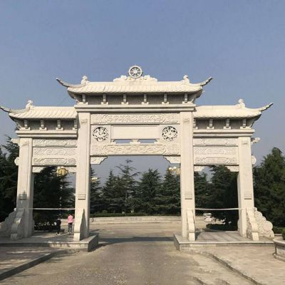 景區(qū)墓園入口擺放大理石雕刻仿古建筑三門(mén)石牌坊