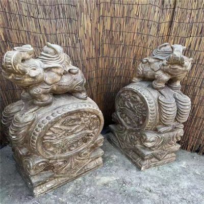 招財(cái)門墩，大象抱鼓石