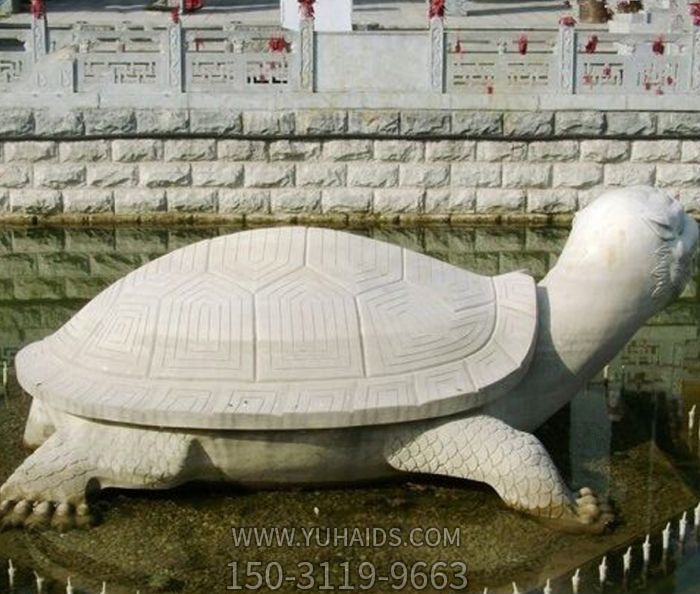 池塘大理石大型仿真烏龜?shù)袼?>
                                <h2>池塘大理石大型仿真烏龜?shù)袼?參數(shù)說明</h2>
                                                                        <table>
                                      <tr>
                                        <th>產(chǎn)品標題</th>
                                        <td>池塘大理石大型仿真烏龜?shù)袼?/td>
                                      </tr>
                                      <tr>
                                        <th>發(fā)布時間</th>
                                        <td>2023-06-07 11:51</td>
                                      </tr>
                                      <tr>
                                        <th>價格</th>
                                        <td><span>電話咨詢</td>
                                      </tr>
                                                                              <tr>
                                          <th>其他</th>
                                          <td>仿真</td>
                                        </tr>
                                                                              <tr>
                                          <th>制作材質(zhì)</th>
                                          <td>大理石</td>
                                        </tr>
                                                                          </table>
                                <h2>池塘大理石大型仿真烏龜?shù)袼?詳細說明</h2>
                                <p>玉海雕塑是一家綜合性的雕塑公司，擁有多款池塘大理石大型仿真烏龜?shù)袼苣Ｐ停杉庸ざㄖ贫喾N池塘大理石大型仿真烏龜?shù)袼?，支持材質(zhì)、樣式、風格、尺寸大小等方面的調(diào)整修改定制。我們所加工制作的池塘大理石大型仿真烏龜?shù)袼苜|(zhì)優(yōu)價廉，遍布全國多個省市地區(qū)，想要了解更多案例圖片，請電話或微信咨詢。材質(zhì)、大小、樣式等都可以按需定制，還可根據(jù)您提供給的池塘大理石大型仿真烏龜?shù)袼軜訄D進行制作！如有相關需求，歡迎致電（微信同號）：<span>150-3119-9663</span></p>
                                                                <div   class=