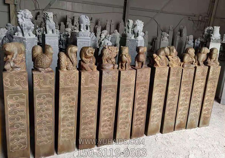 城市花園廣場擺放十二生肖動(dòng)物拴馬柱擺件雕塑