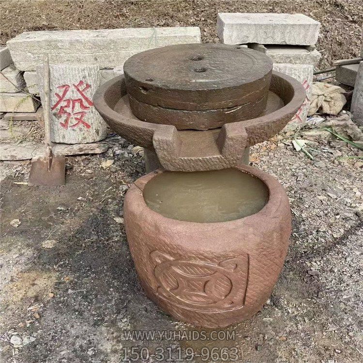 石雕磨盤，磨豆子的傳統(tǒng)設備雕塑