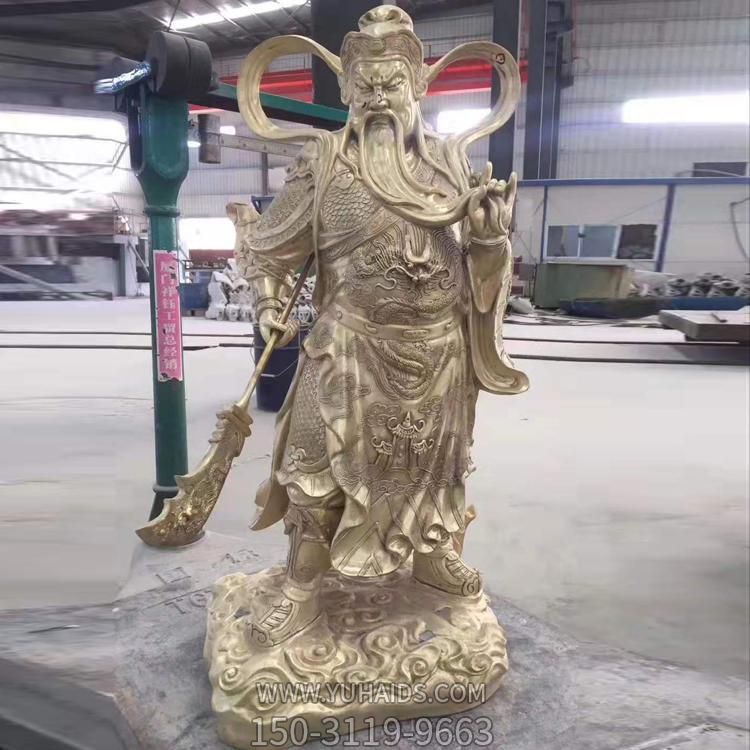 鎮(zhèn)宅招財(cái)鑄銅關(guān)公 關(guān)二爺?shù)袼?>
                                <h2>鎮(zhèn)宅招財(cái)鑄銅關(guān)公 關(guān)二爺?shù)袼?參數(shù)說明</h2>
                                                                        <table>
                                      <tr>
                                        <th>產(chǎn)品標(biāo)題</th>
                                        <td>鎮(zhèn)宅招財(cái)鑄銅關(guān)公 關(guān)二爺?shù)袼?/td>
                                      </tr>
                                      <tr>
                                        <th>發(fā)布時(shí)間</th>
                                        <td>2023-06-07 14:10</td>
                                      </tr>
                                      <tr>
                                        <th>價(jià)格</th>
                                        <td><span>電話咨詢</td>
                                      </tr>
                                                                              <tr>
                                          <th>制作材質(zhì)</th>
                                          <td>鑄銅</td>
                                        </tr>
                                                                          </table>
                                <h2>鎮(zhèn)宅招財(cái)鑄銅關(guān)公 關(guān)二爺?shù)袼?詳細(xì)說明</h2>
                                <p>玉海雕塑是一家綜合性的雕塑公司，擁有多款鎮(zhèn)宅招財(cái)鑄銅關(guān)公雕塑模型，可加工定制多種鎮(zhèn)宅招財(cái)鑄銅關(guān)公雕塑，支持材質(zhì)、樣式、風(fēng)格、尺寸大小等方面的調(diào)整修改定制。我們所加工制作的鎮(zhèn)宅招財(cái)鑄銅關(guān)公雕塑質(zhì)優(yōu)價(jià)廉，遍布全國(guó)多個(gè)省市地區(qū)，想要了解更多案例圖片，請(qǐng)電話或微信咨詢。材質(zhì)、大小、樣式等都可以按需定制，還可根據(jù)您提供給的鎮(zhèn)宅招財(cái)鑄銅關(guān)公雕塑樣圖進(jìn)行制作！如有相關(guān)需求，歡迎致電（微信同號(hào)）：<span>150-3119-9663</span></p>
                                                                <div   class=