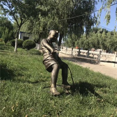 拔河的孩子，玻璃鋼仿銅人物雕塑