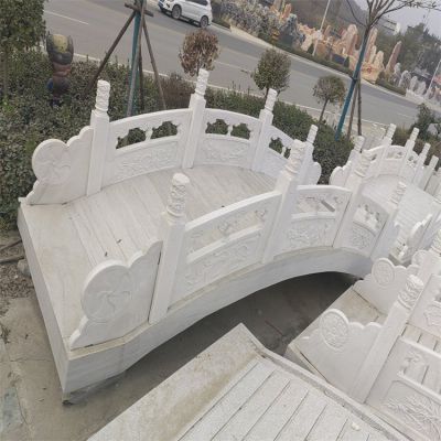 景區(qū)園林戶(hù)外造景擺放漢白玉雕刻小石拱橋雕塑