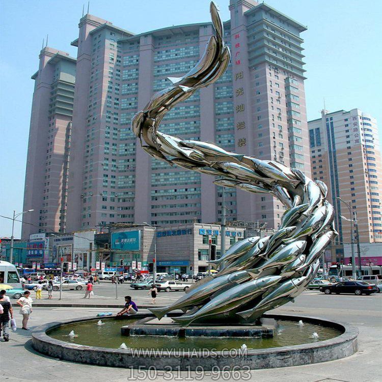 大型廣場(chǎng)水池?cái)[放魚(yú)群螺旋游水景觀(guān)雕塑
